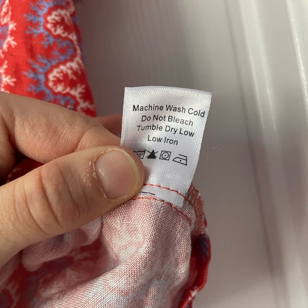 Tuckernuck Linen Red Pattern Set - Picture 5 of 15